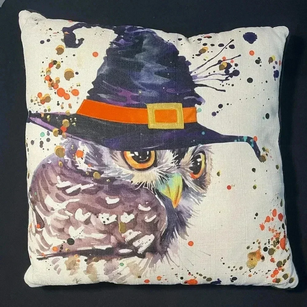Halloween pillow - owl/witch EUC